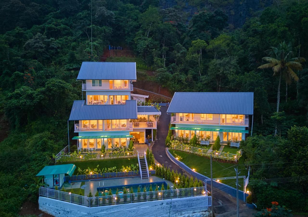Ice Mist Pool Resort Munnar By Voye Homes Exterior photo