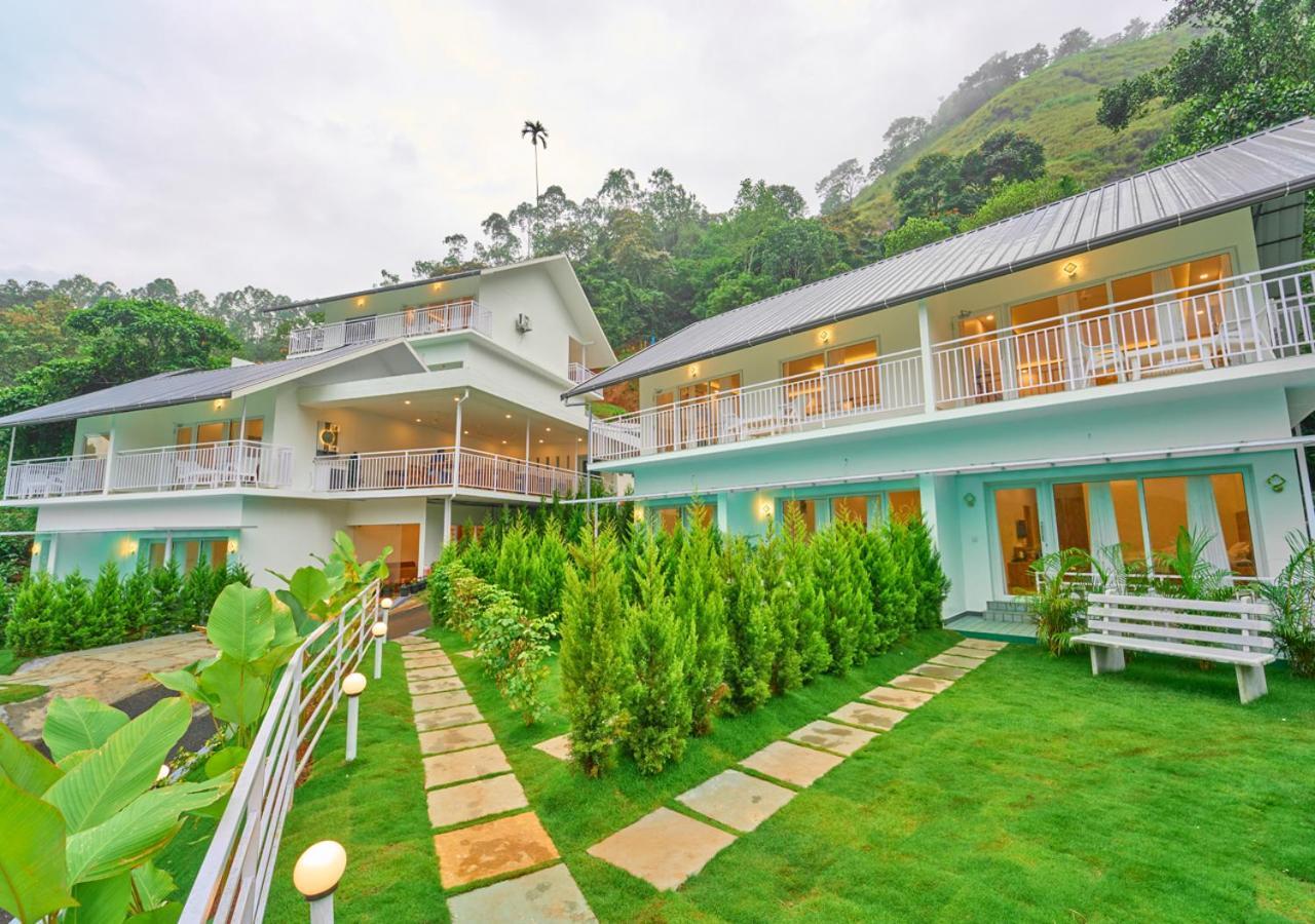 Ice Mist Pool Resort Munnar By Voye Homes Exterior photo